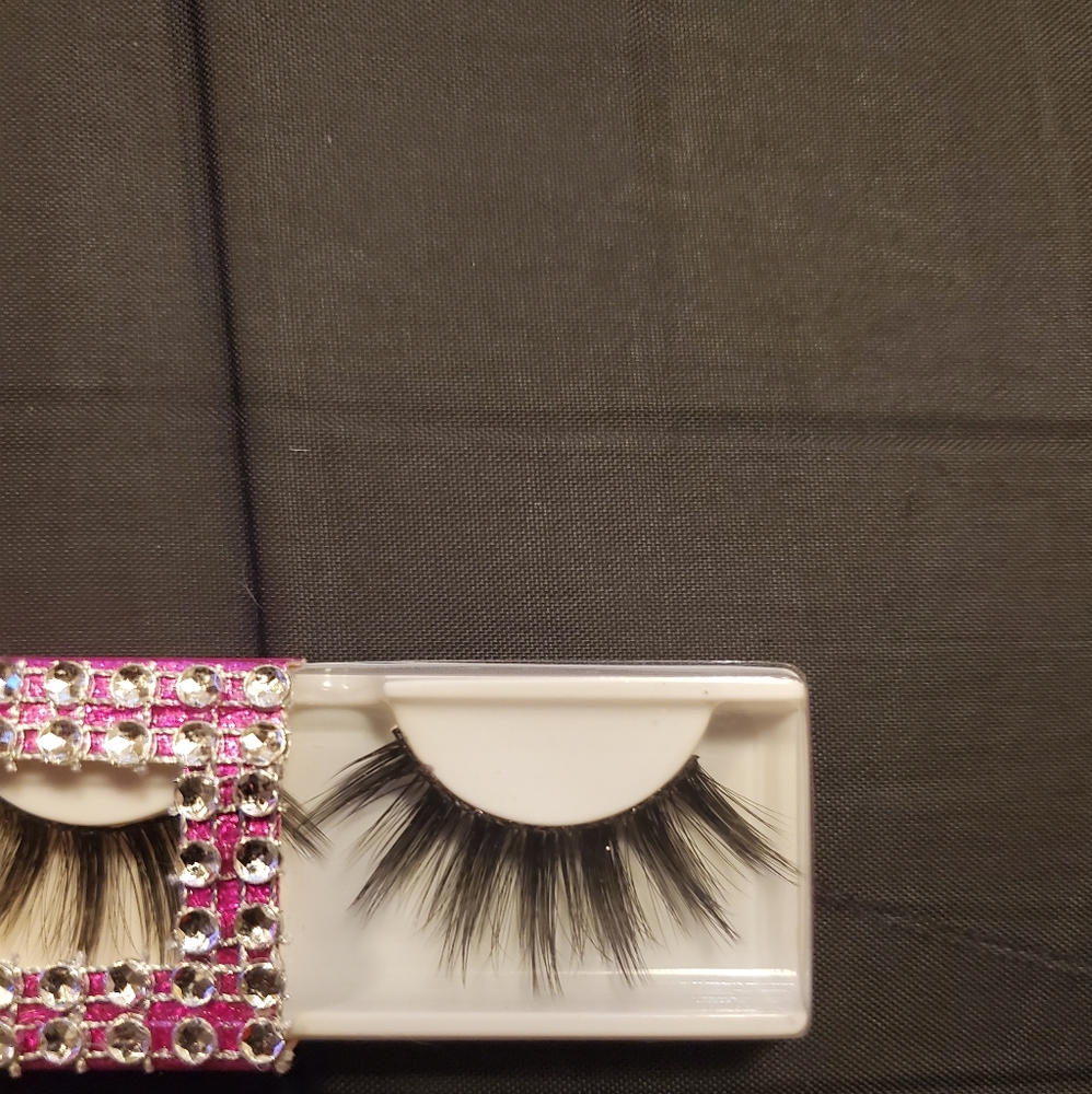 Mink lashes